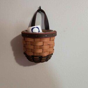 Longaberger 2002 Little Elf Gate House Basket